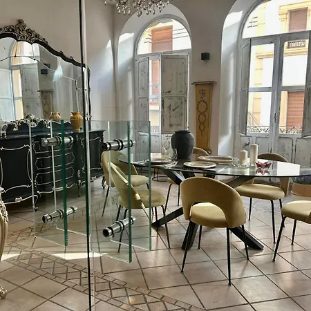 La Casa De Claudio Marcelo * Córdoba